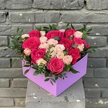 Цветочная композиция из Розы в коробке в Стрелке