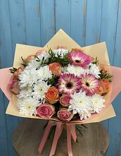 Букет цветов из:  Розы, Герберы и Хризантемы в Стрелке