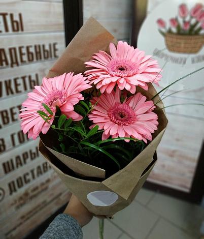 Букет цветов из: Герберы в Стрелке