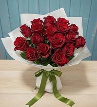 Букет Красные розы в Стрелке