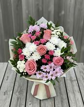 Букет цветов из:  Альстромерии, Гвоздики, Розы и Хризантемы #REPLACE_PRED# Стрелке