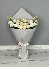 Букет цветов из:  Розы и Лизиантусы #REPLACE_PRED# Стрелке